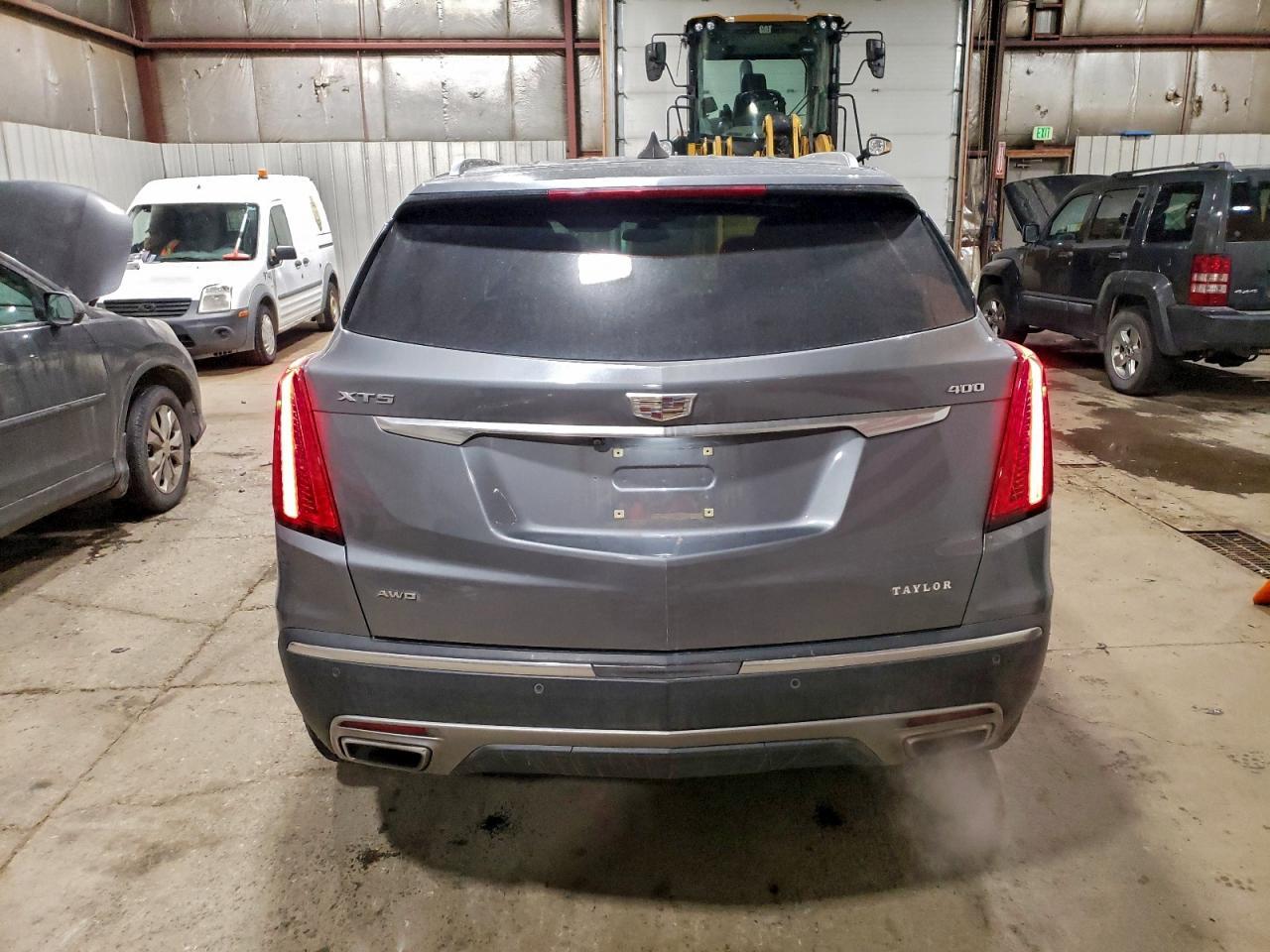 2022 Cadillac Xt5 Premium Luxury - Image 6