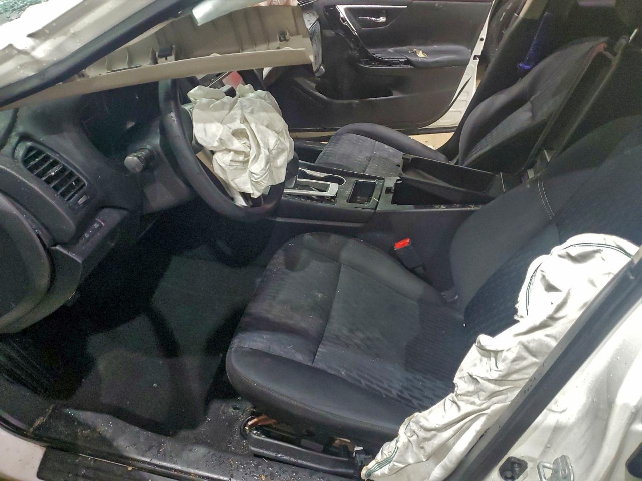 2018 Nissan Altima 2.5 S - Image 7