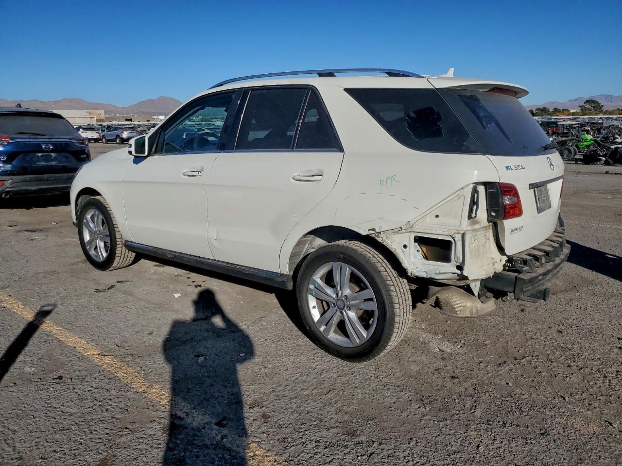 2013 Mercedes-Benz Ml 350 4Matic - Image 2