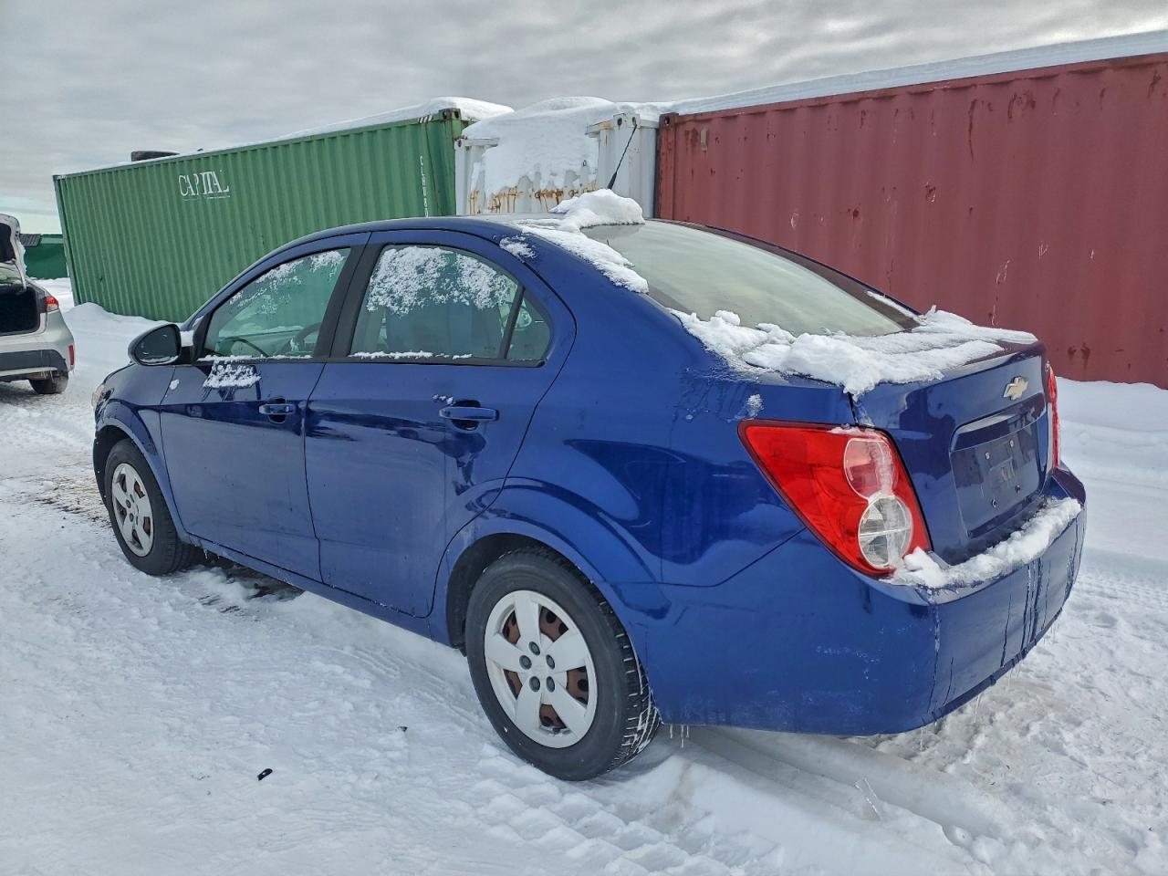 2013 Chevrolet Sonic Ls - Image 2