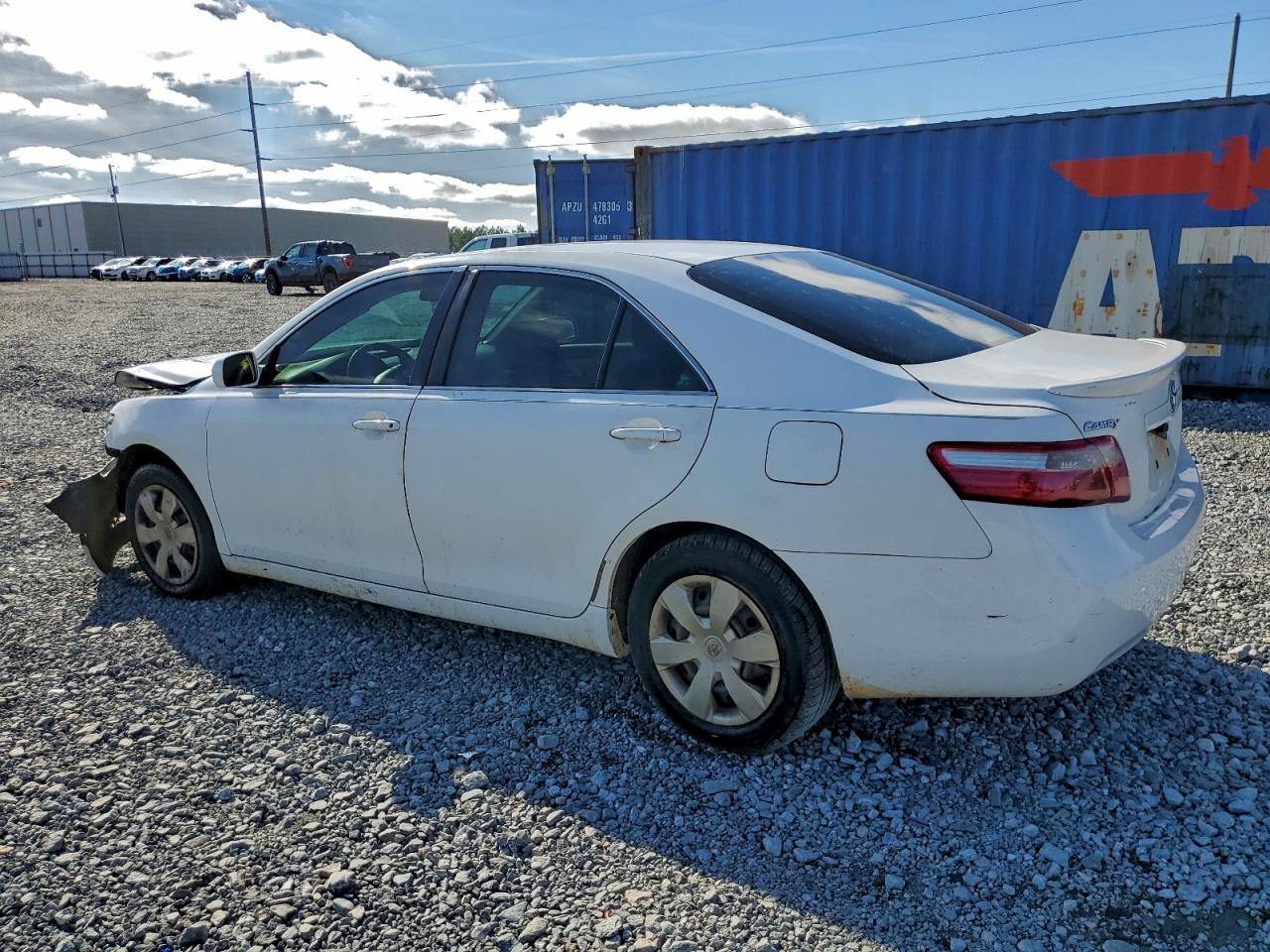 2009 Toyota Camry Base - Фото 2
