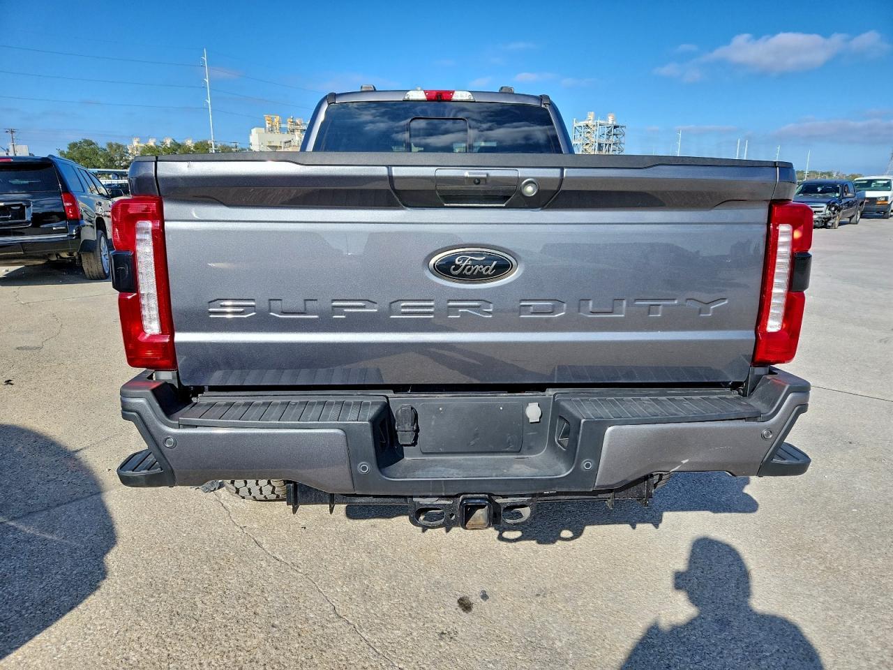2024 Ford F250 Super - Image 6