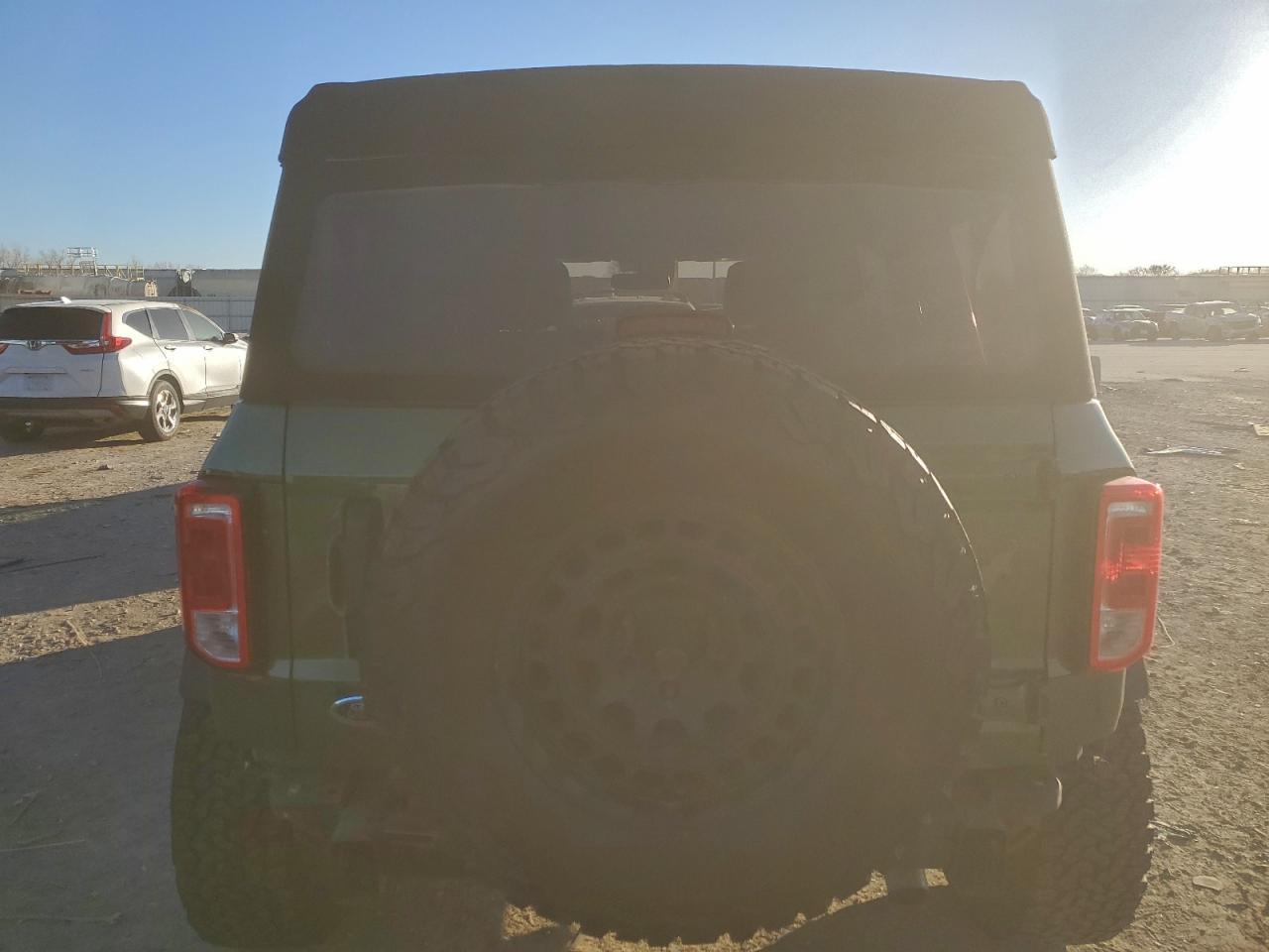 2023 Ford Bronco Base - Фото 6