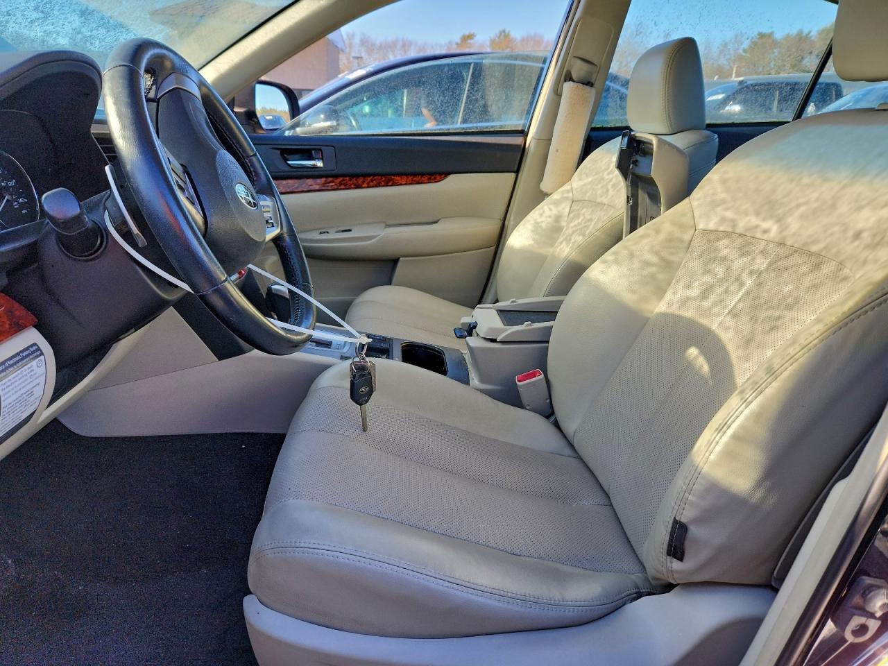 2012 Subaru Legacy 2.5I Limited - Image 7