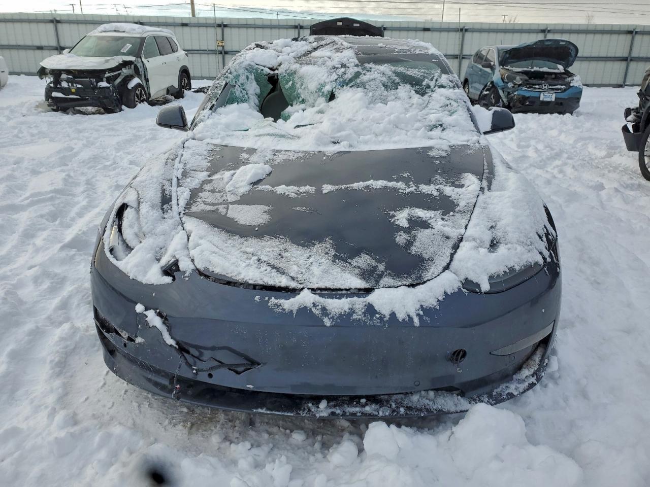 2022 Tesla Model 3 - Фото 5