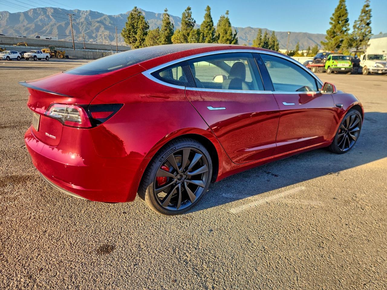 2020 Tesla Model 3 - Image 3
