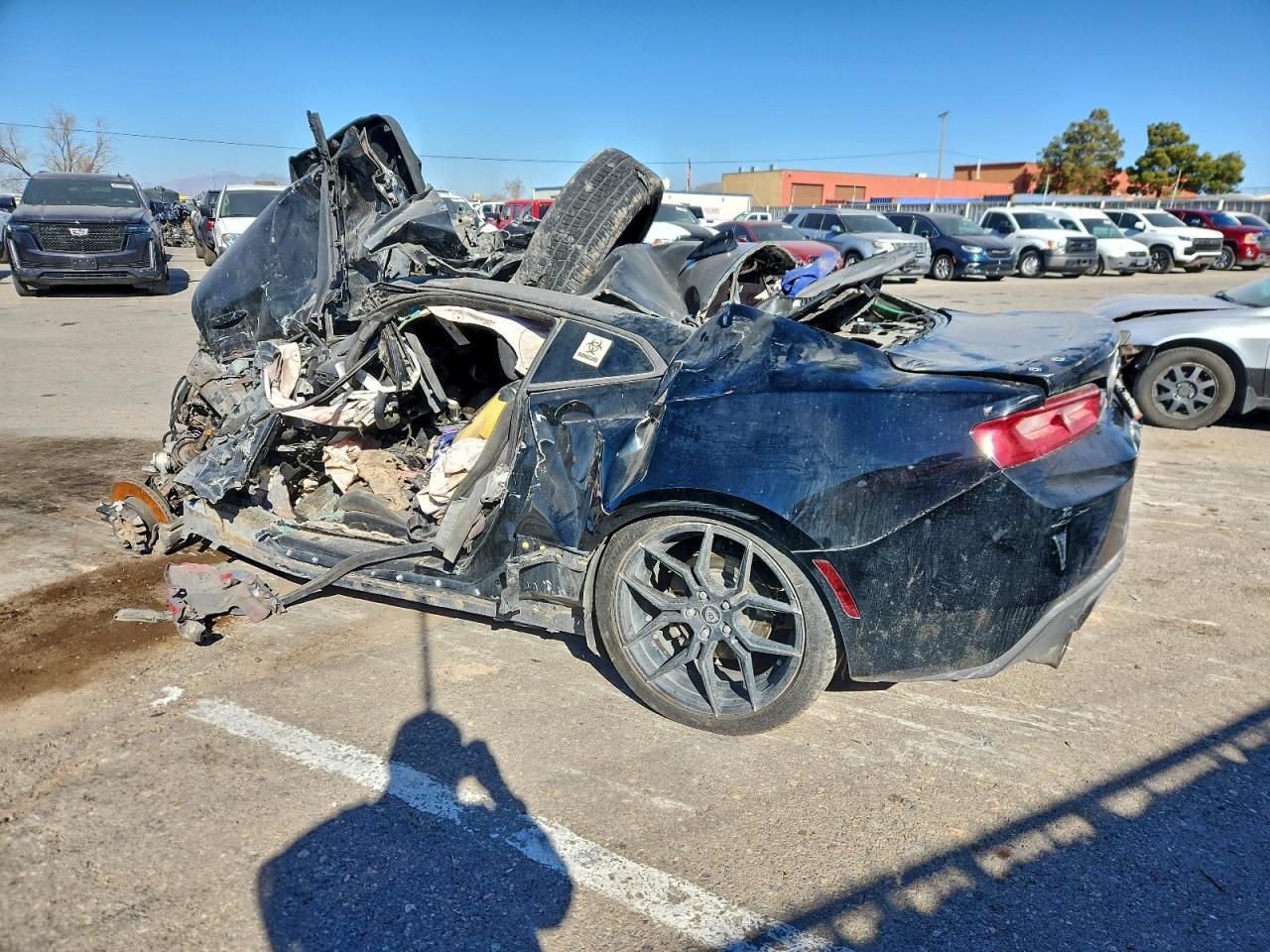 2017 Chevrolet Camaro Lt - Image 2