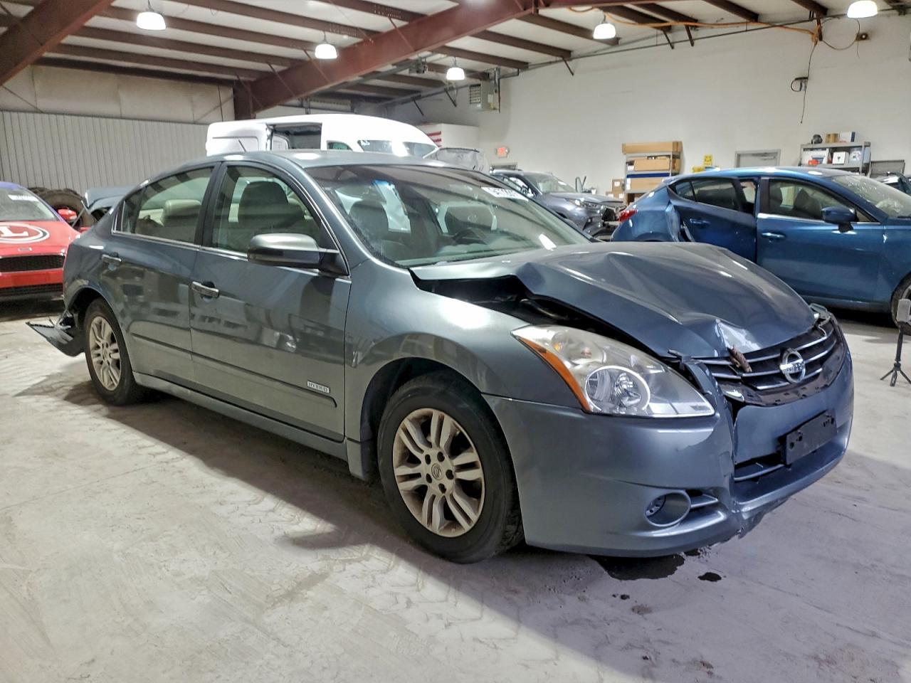 2011 Nissan Altima Hybrid - Фото 4