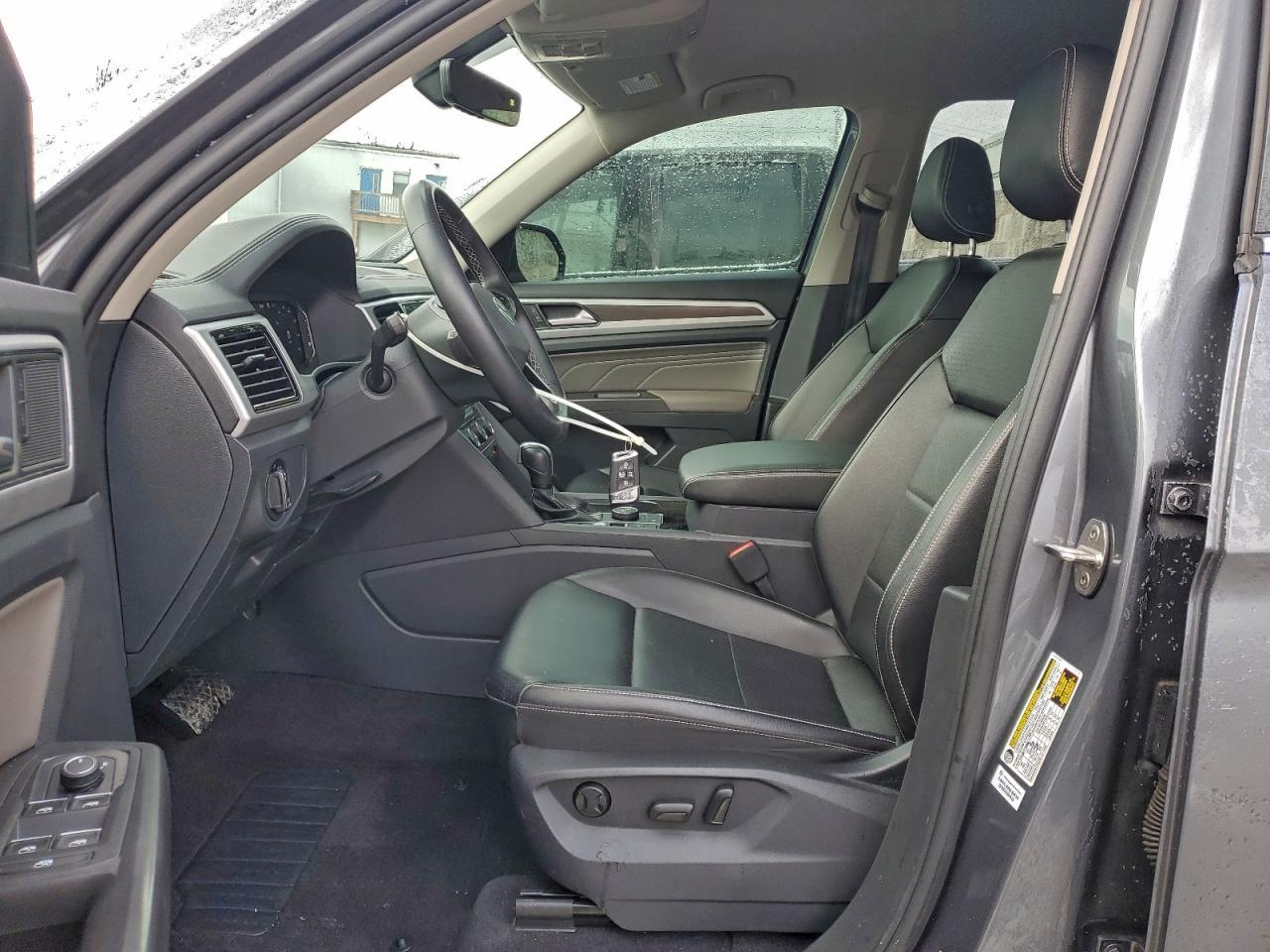 2022 Volkswagen Atlas Se - Image 7