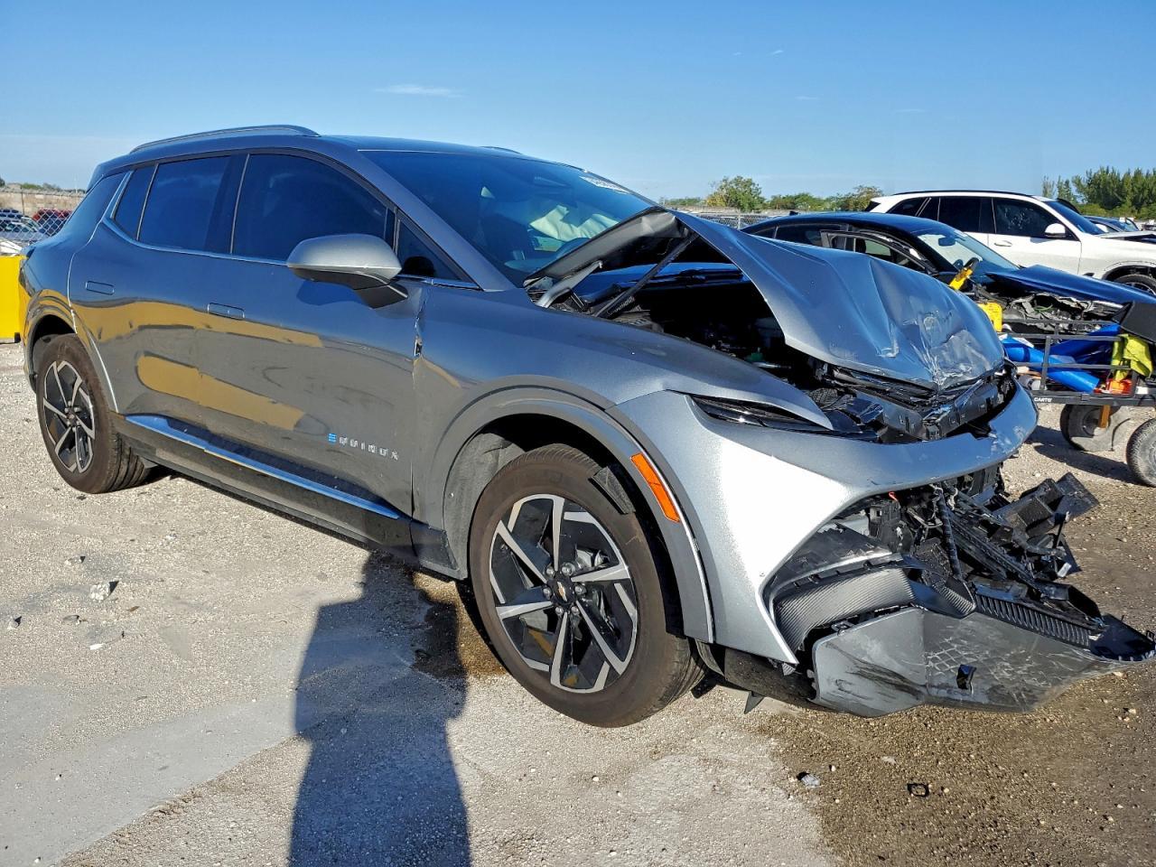 2025 Chevrolet Equinox Lt - Фото 4