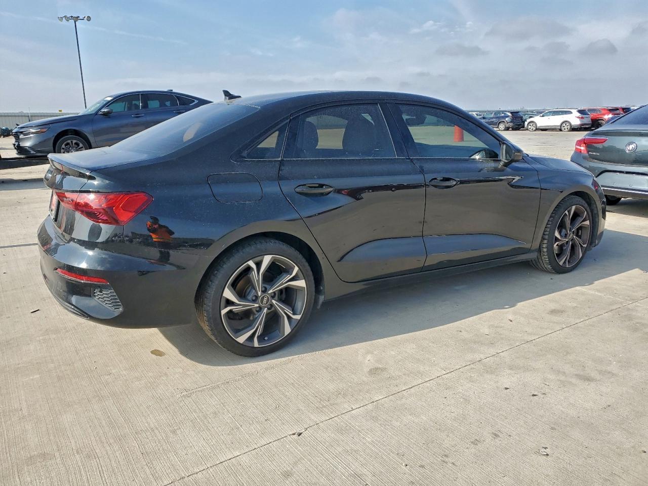 2023 Audi A3 Premium - Фото 3