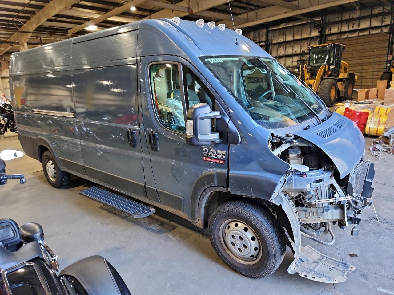 2021 Ram Promaster 3500 Delivery Van - Фото 4
