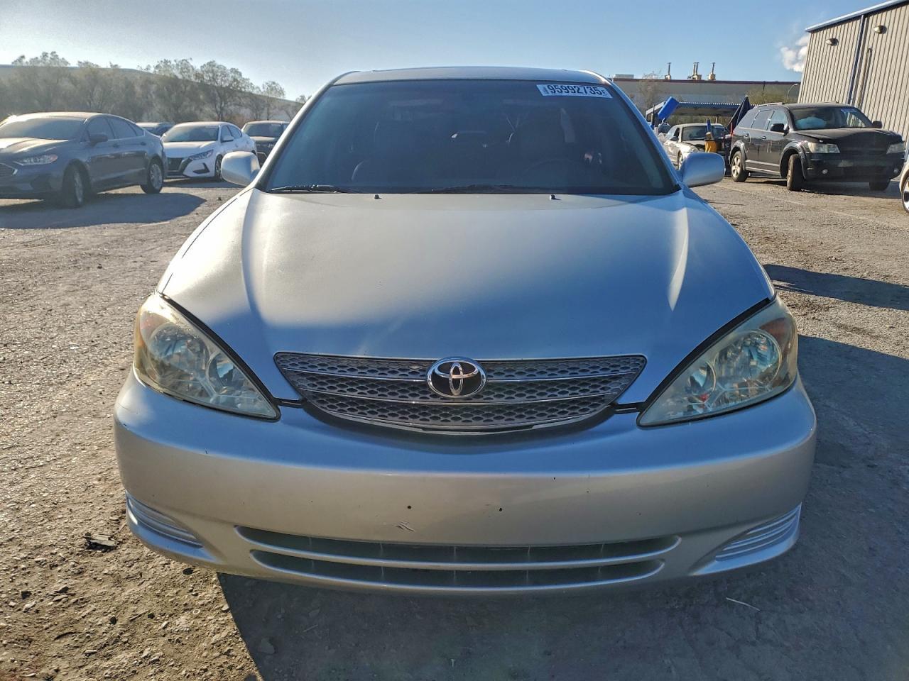 2002 Toyota Camry - Фото 5