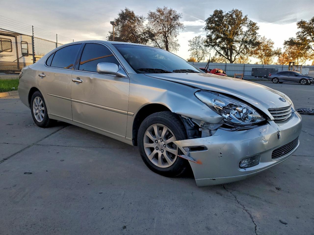 2004 Lexus Es 330 - Фото 4