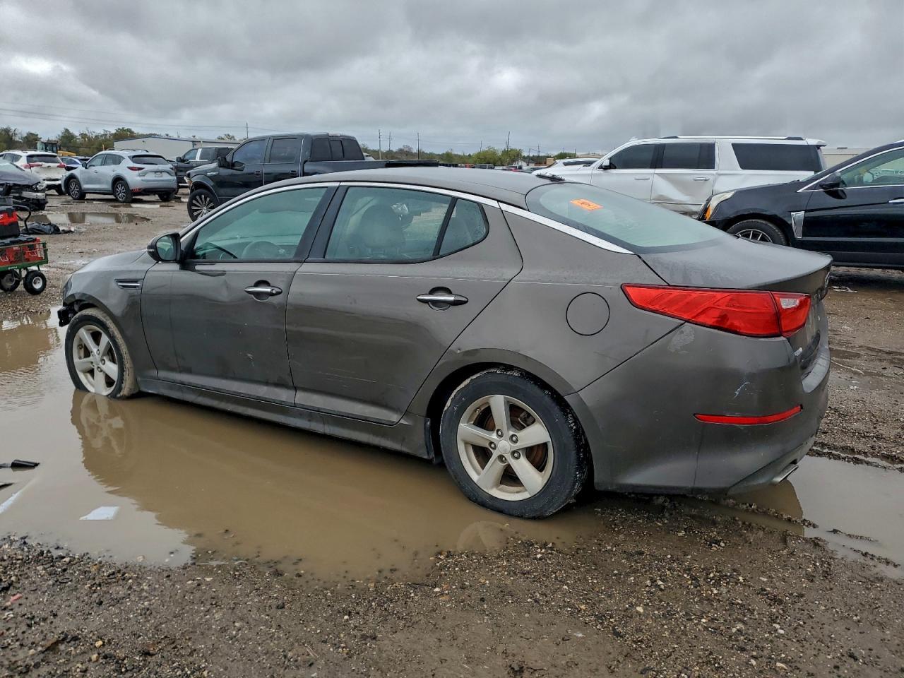 2014 Kia Optima Lx - Image 2