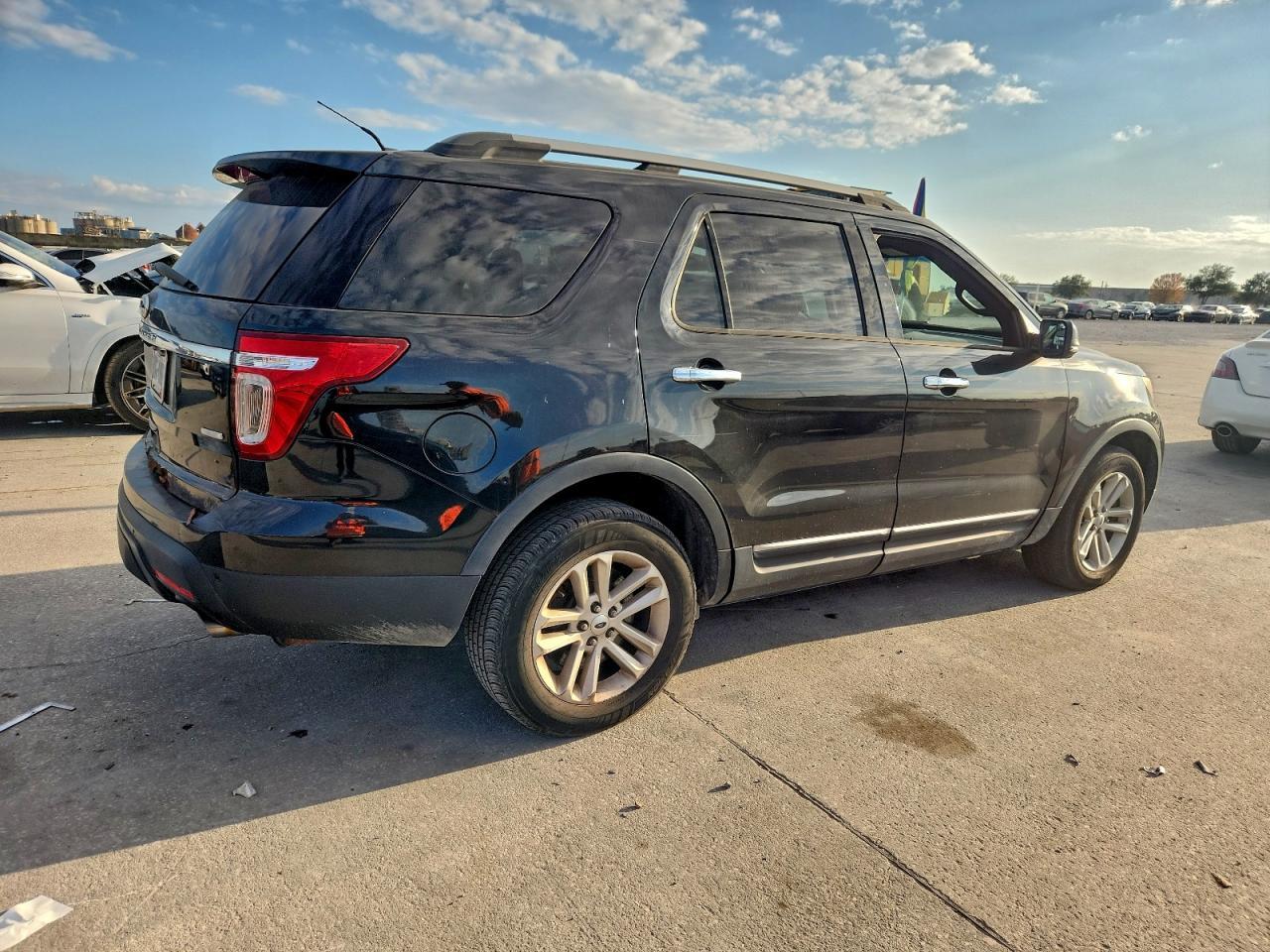 2013 Ford Explorer Xlt - Фото 3