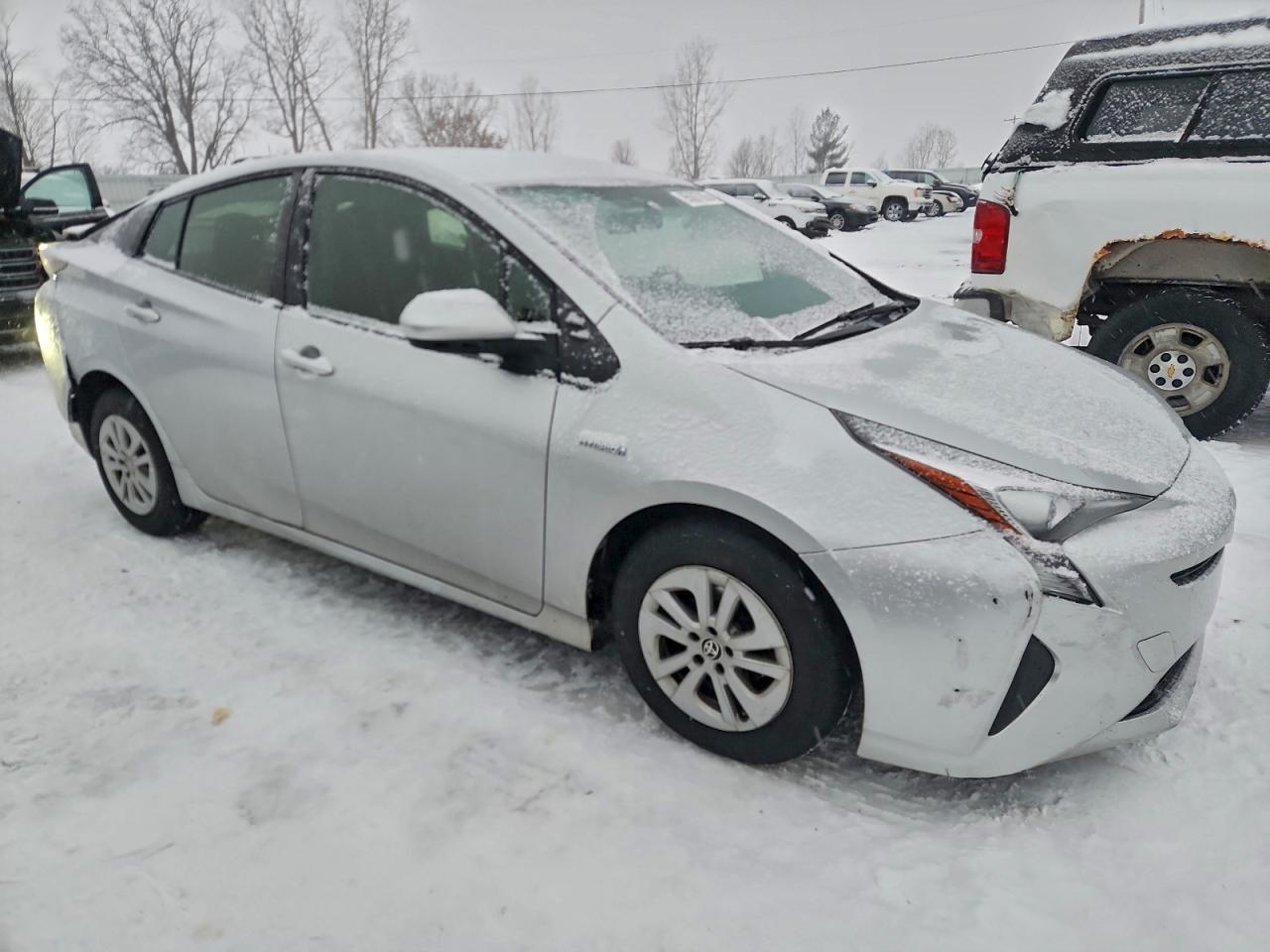 2016 Toyota Prius - Image 4