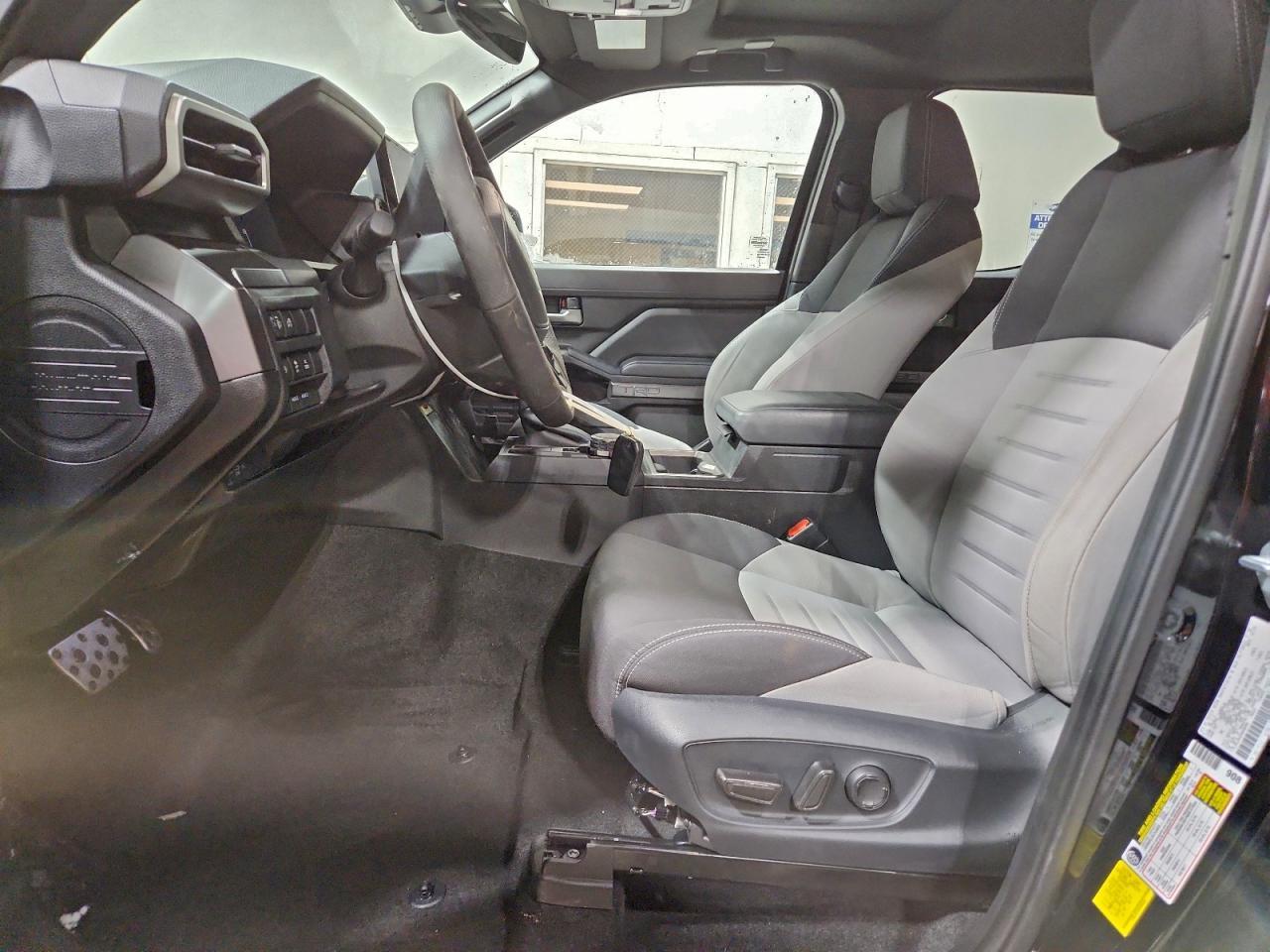 2025 Toyota Tacoma Trd Sport - Image 7