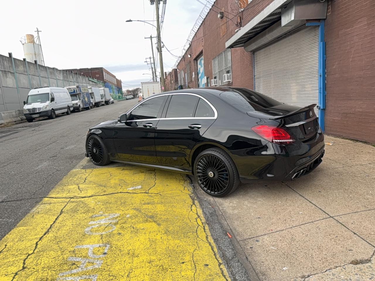 2019 Mercedes-Benz C 300 4Matic - Фото 3