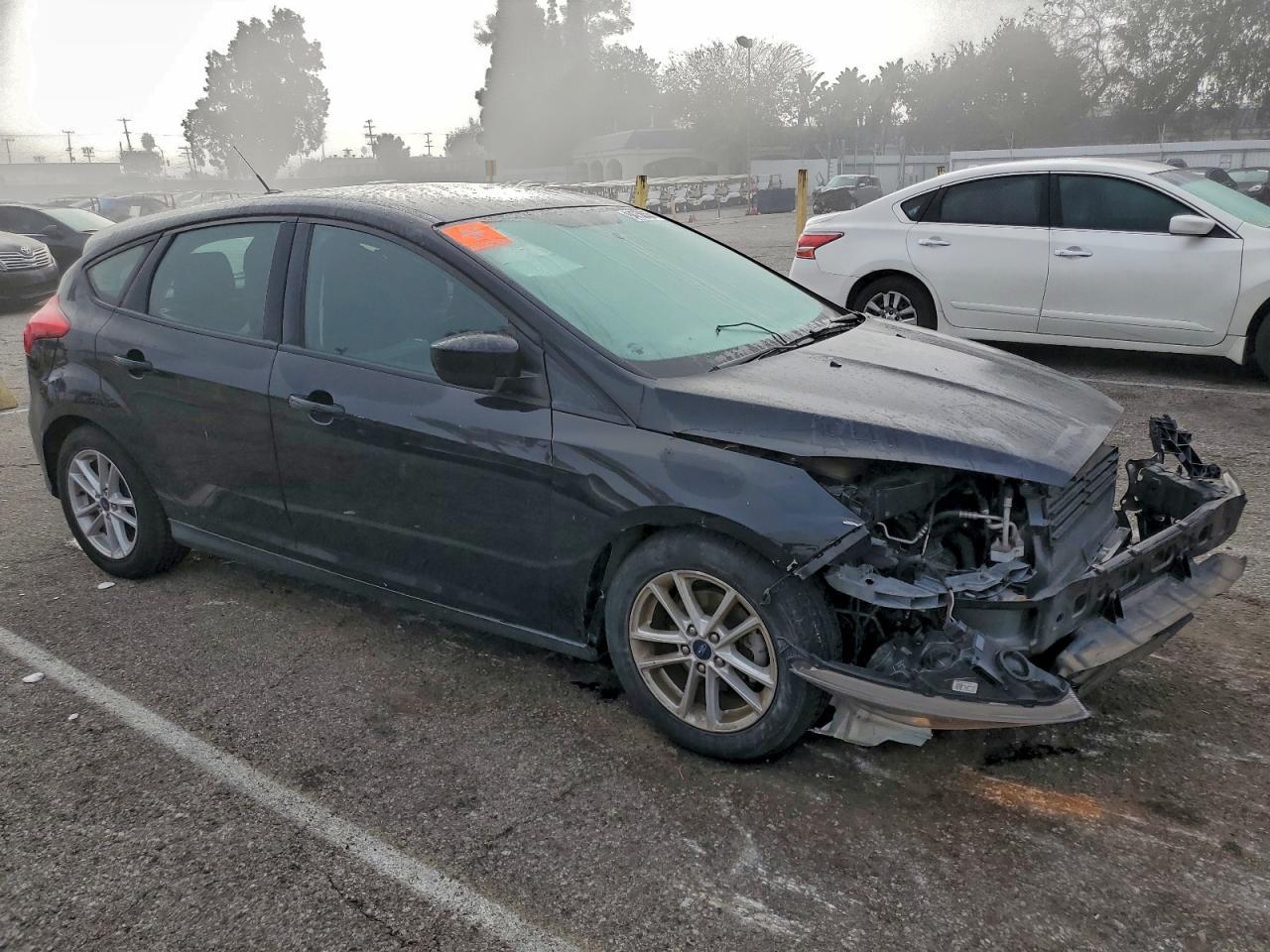 2018 Ford Focus Se - Image 4