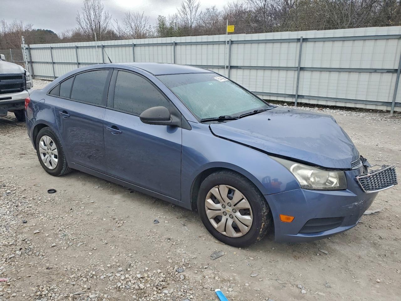 2014 Chevrolet Cruze Ls - Фото 4