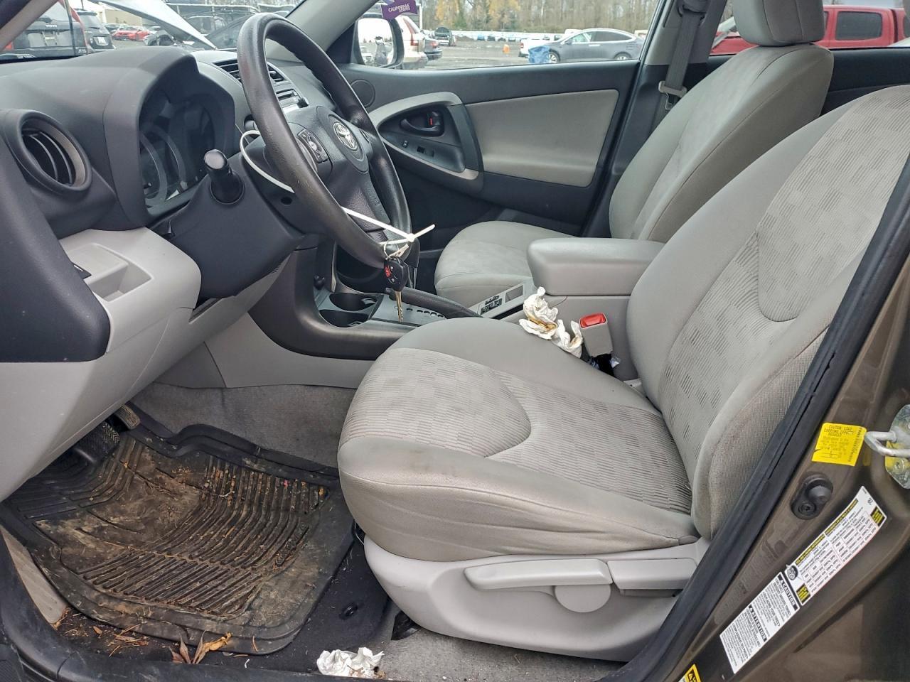 2012 Toyota Rav4 - Фото 7