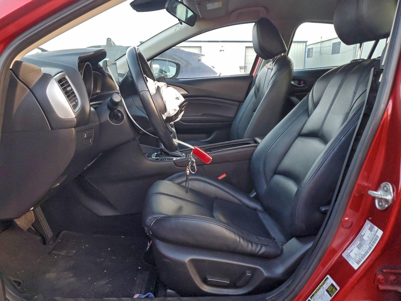 2018 Mazda 3 Touring - Фото 7