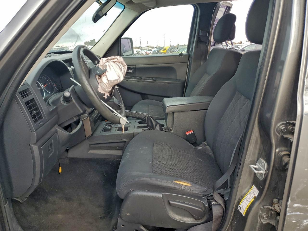 2012 Jeep Liberty Sport - Фото 7