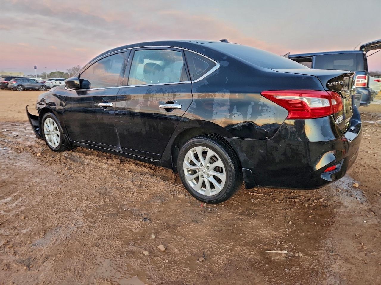 2019 Nissan Sentra Sv - Фото 2