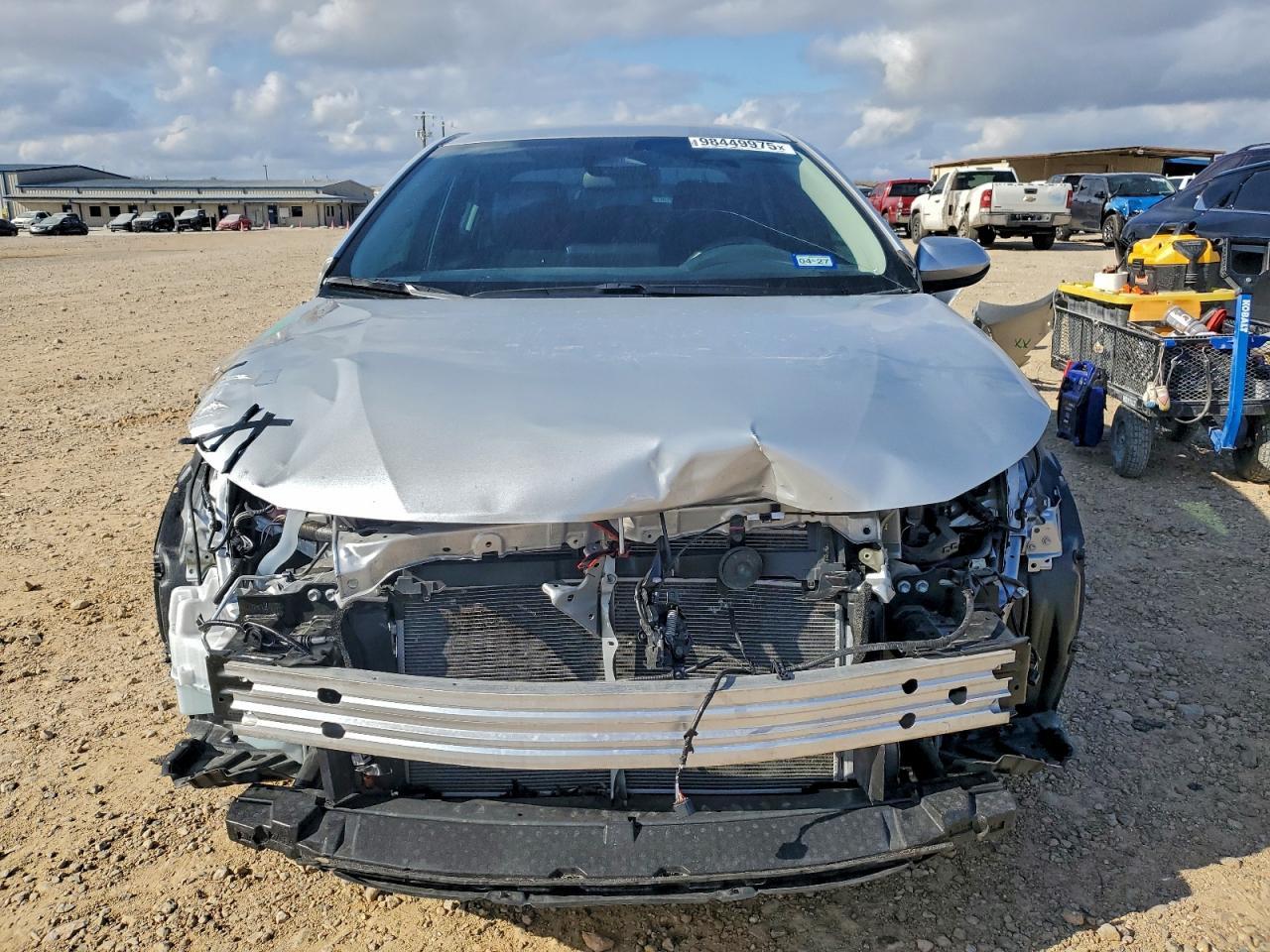 2025 Toyota Corolla Le - Image 5