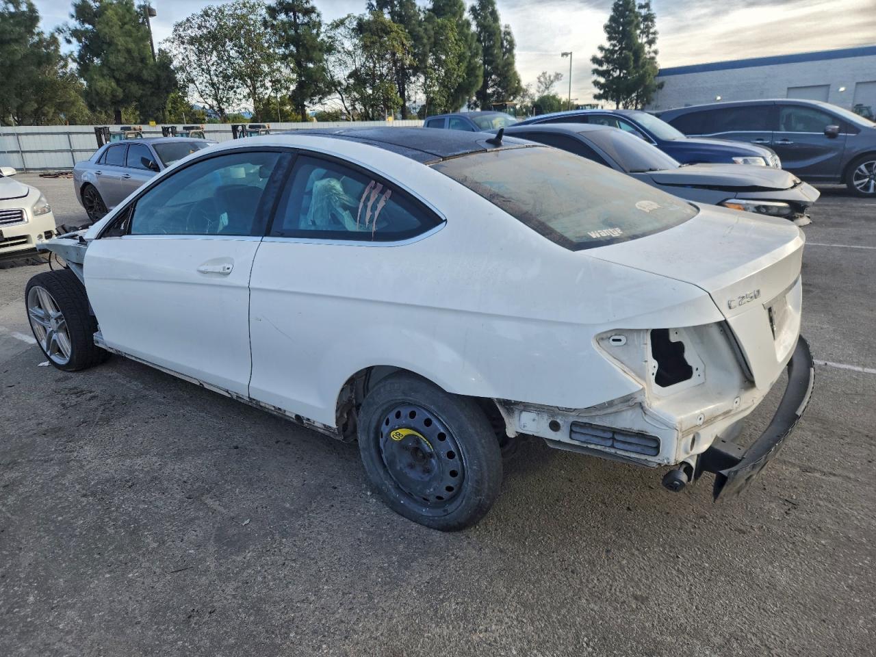 2013 Mercedes-Benz C 250 - Фото 2