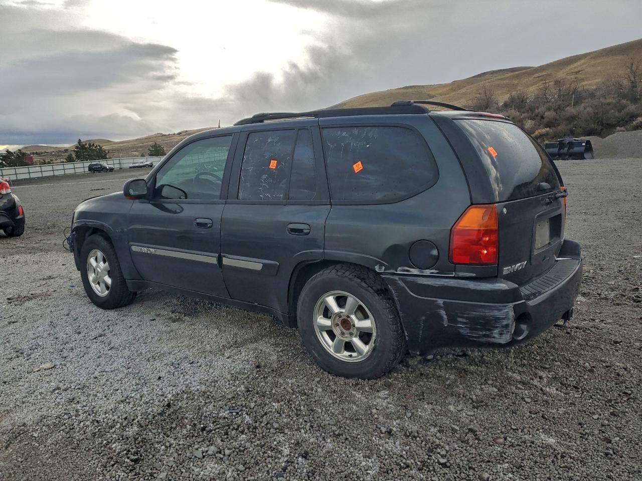 2005 GMC Envoy - Фото 2