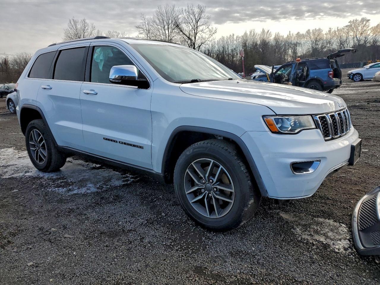 2020 Jeep Grand Cherokee Limited - Image 4