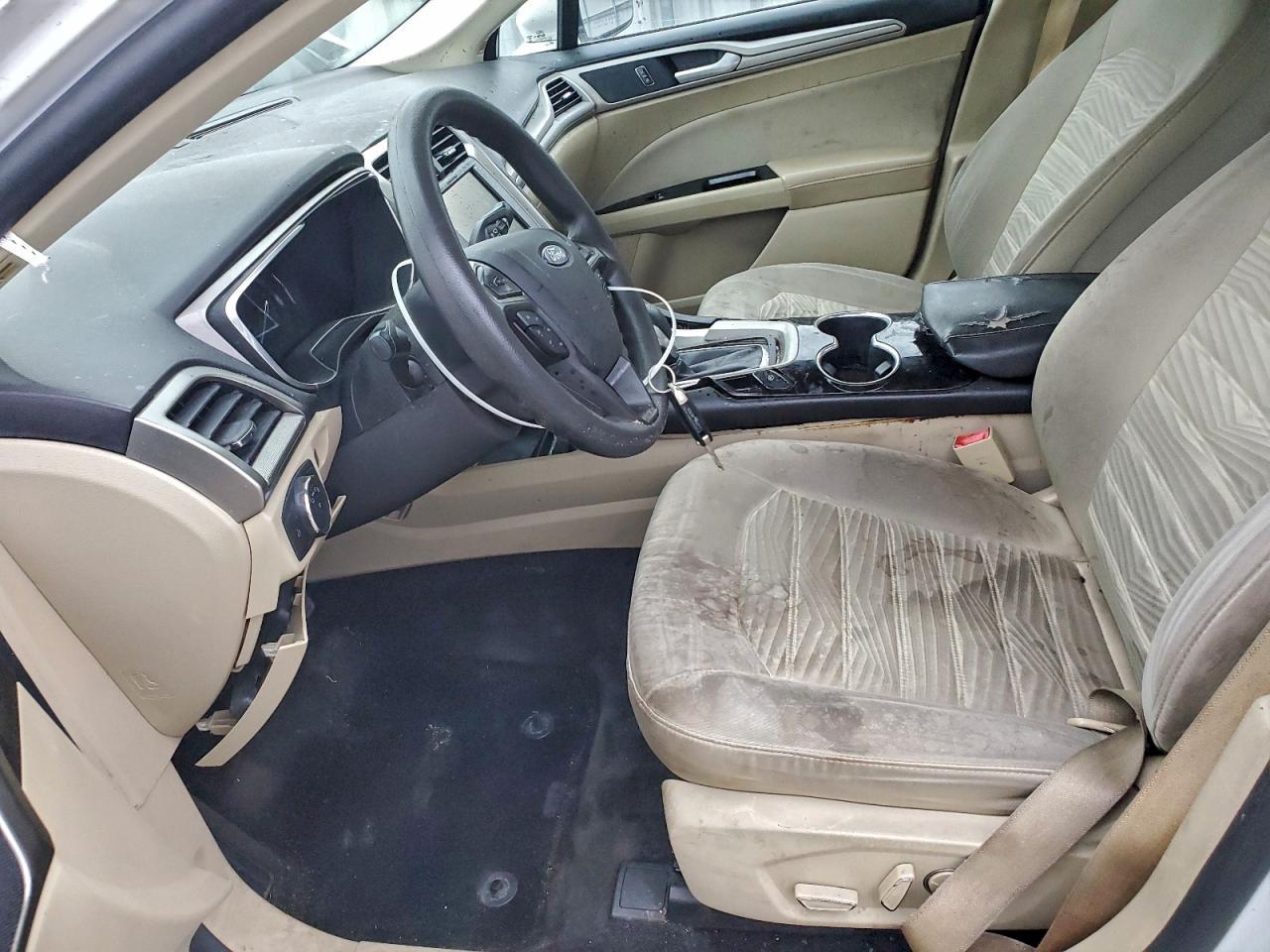 2016 Ford Fusion Se - Фото 7