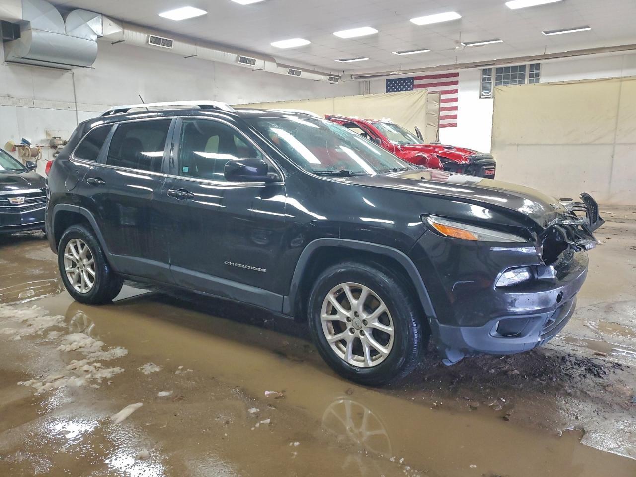 2015 Jeep Cherokee Latitude - Image 4