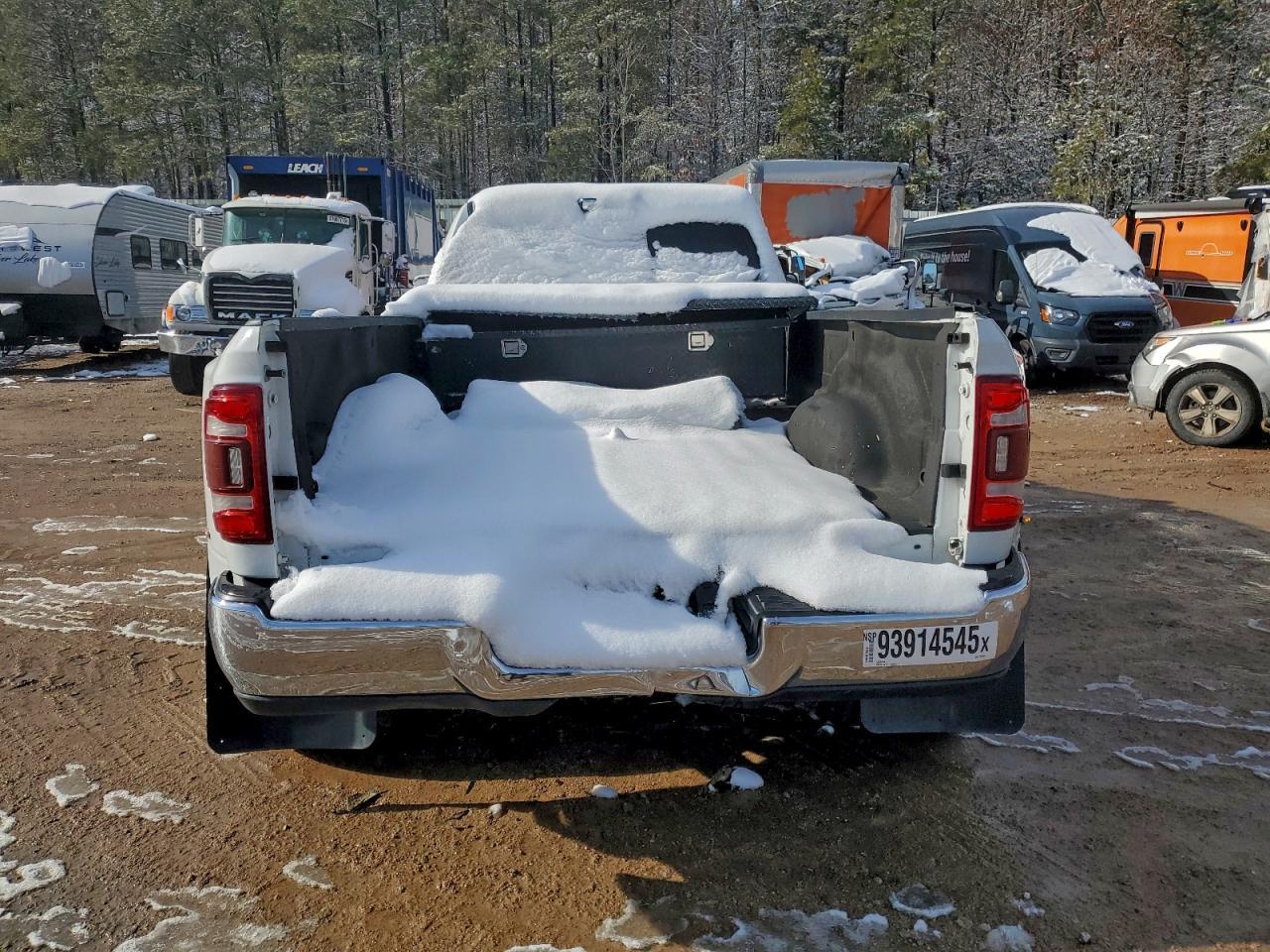 2019 Ram 2500 Laramie - Image 6