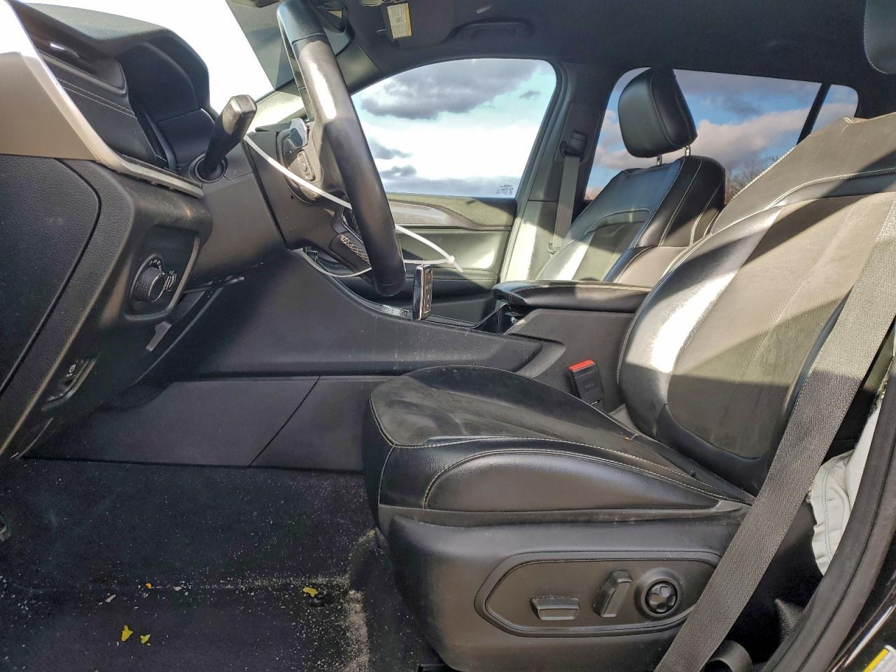 2021 Jeep Grand Cherokee L Laredo - Фото 7