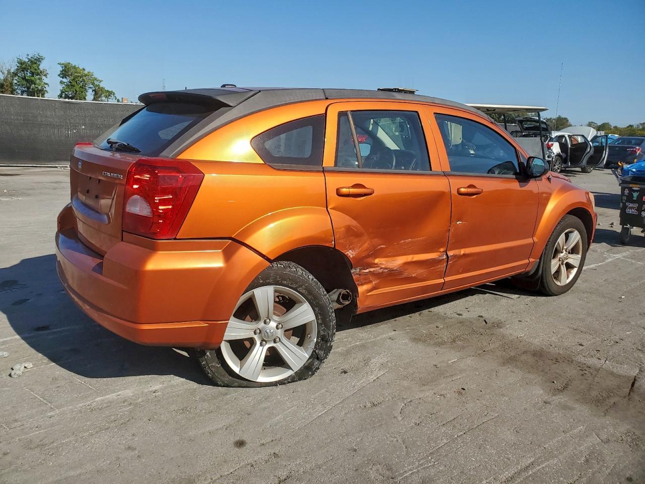 2011 Dodge Caliber Mainstreet - Image 3