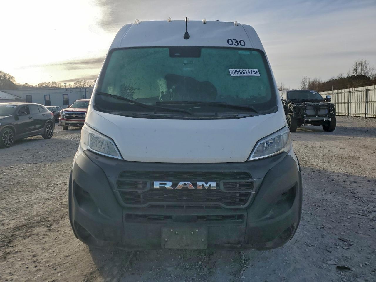 2023 Ram Promaster 2500 High Roof Delivery Van - Фото 5