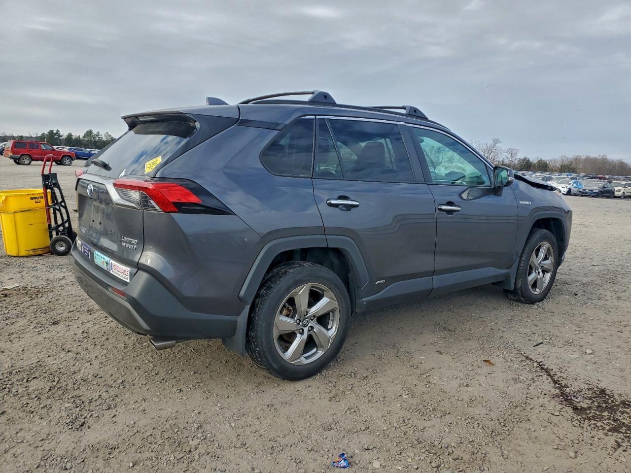2020 Toyota Rav4 Limited - Image 3