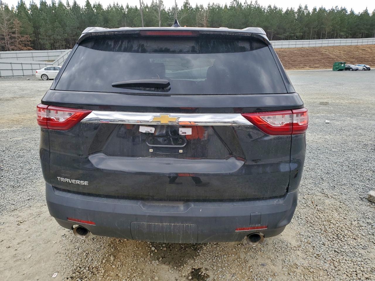 2018 Chevrolet Traverse Ls - Фото 6