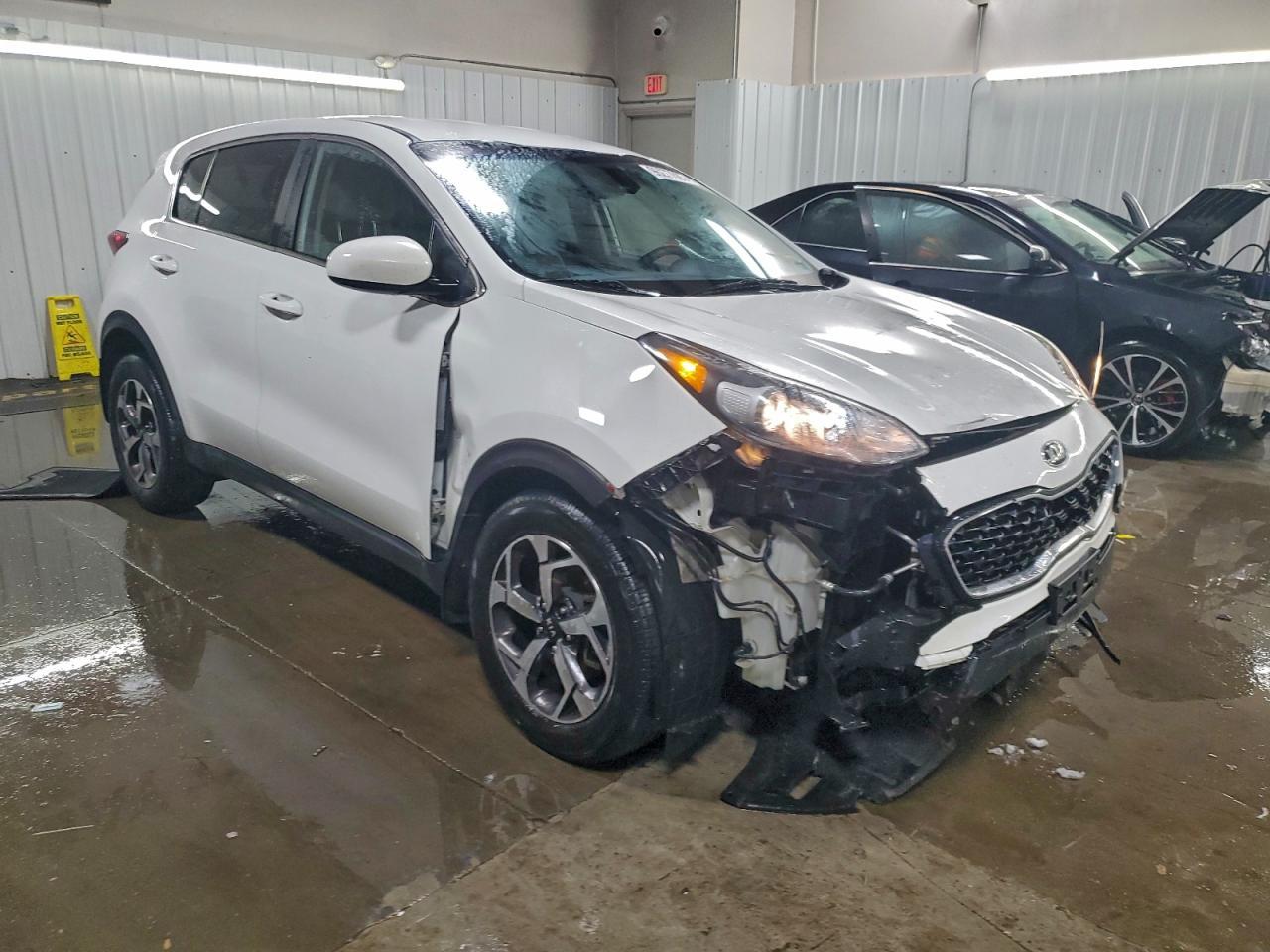 2020 Kia Sportage Lx - Image 4