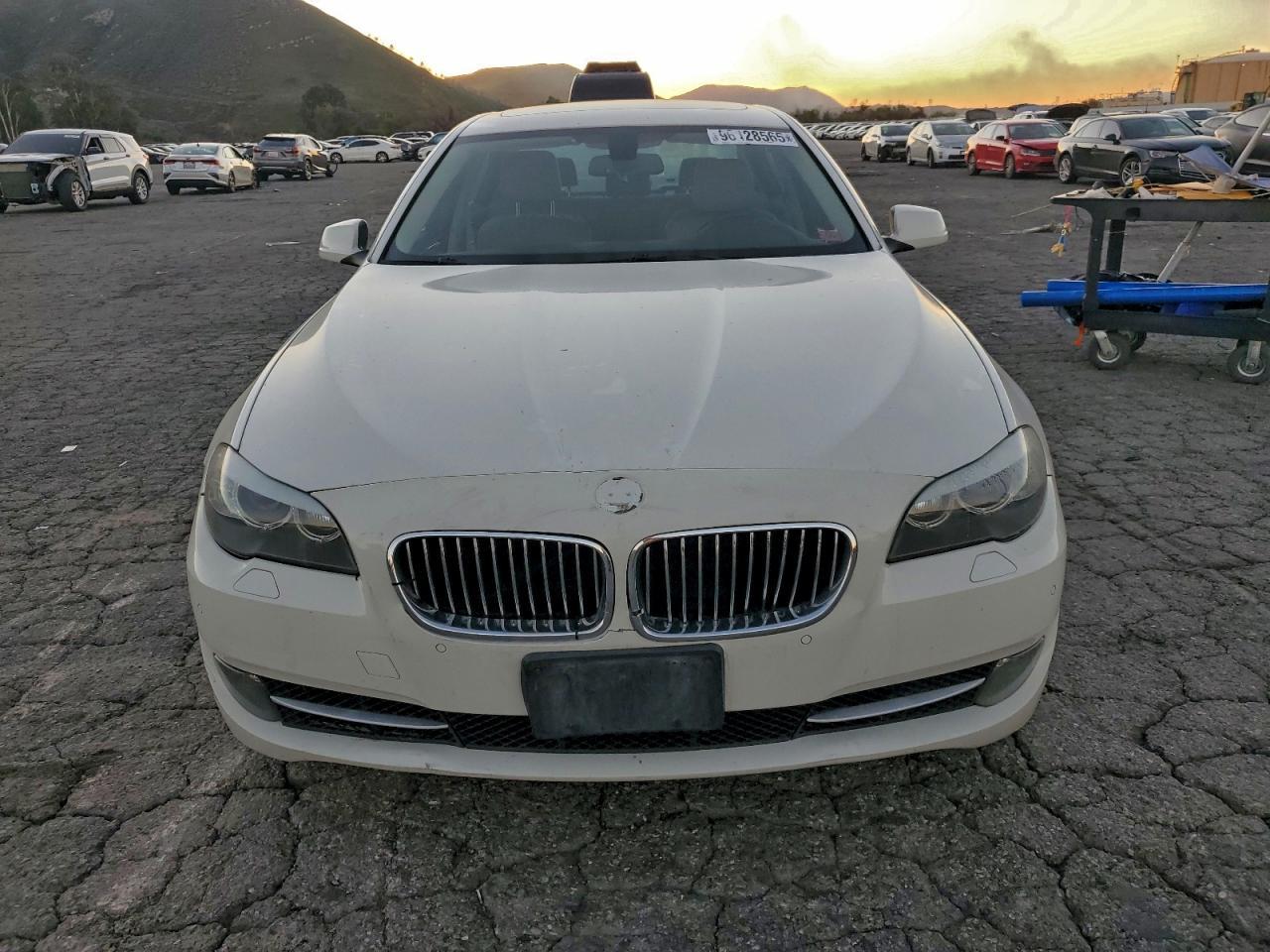 2013 BMW 535 Xi - Фото 5