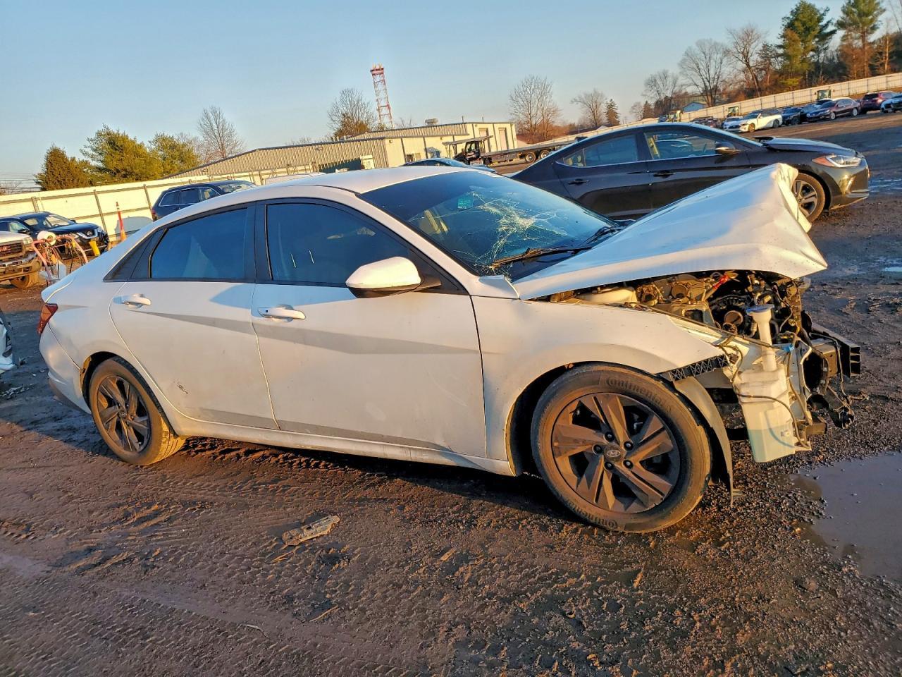 2021 Hyundai Elantra Sel - Фото 4