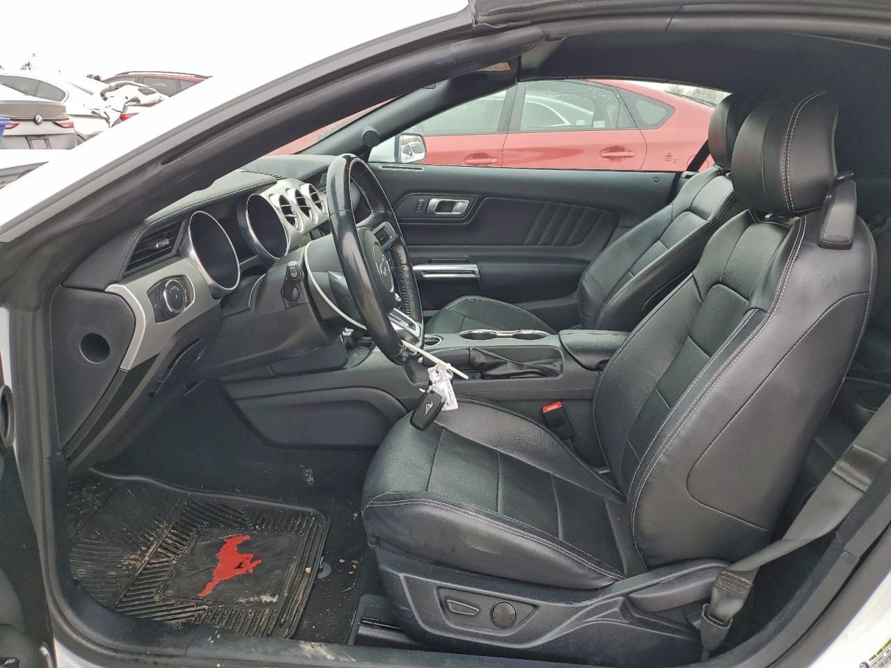 2023 Ford Mustang - Image 7