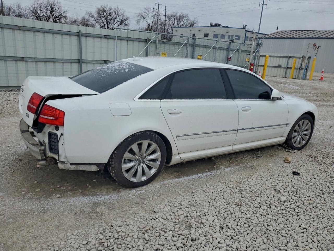2010 Audi A8 L Quattro - Фото 3