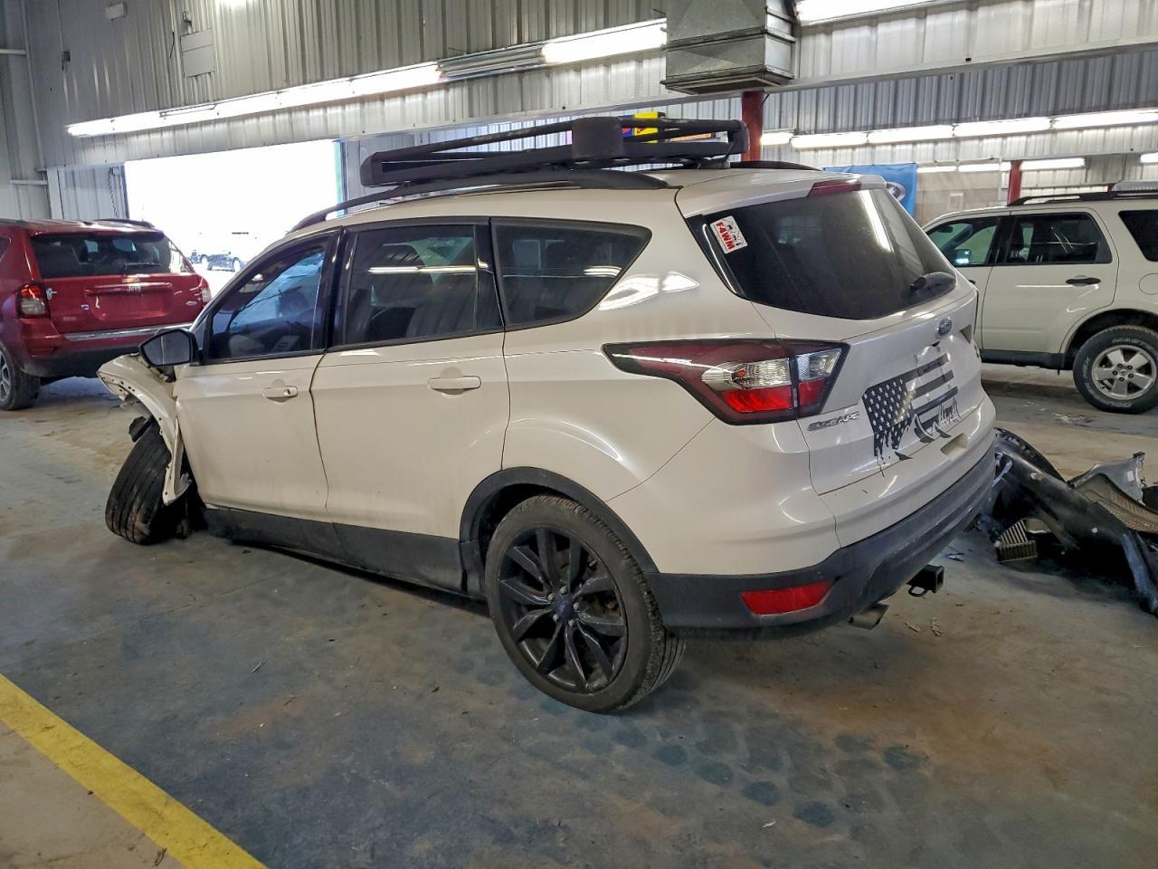 2017 Ford Escape Se - Image 2