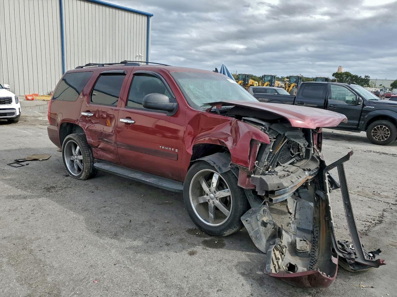 2008 Chevrolet Tahoe C1500 - Image 4