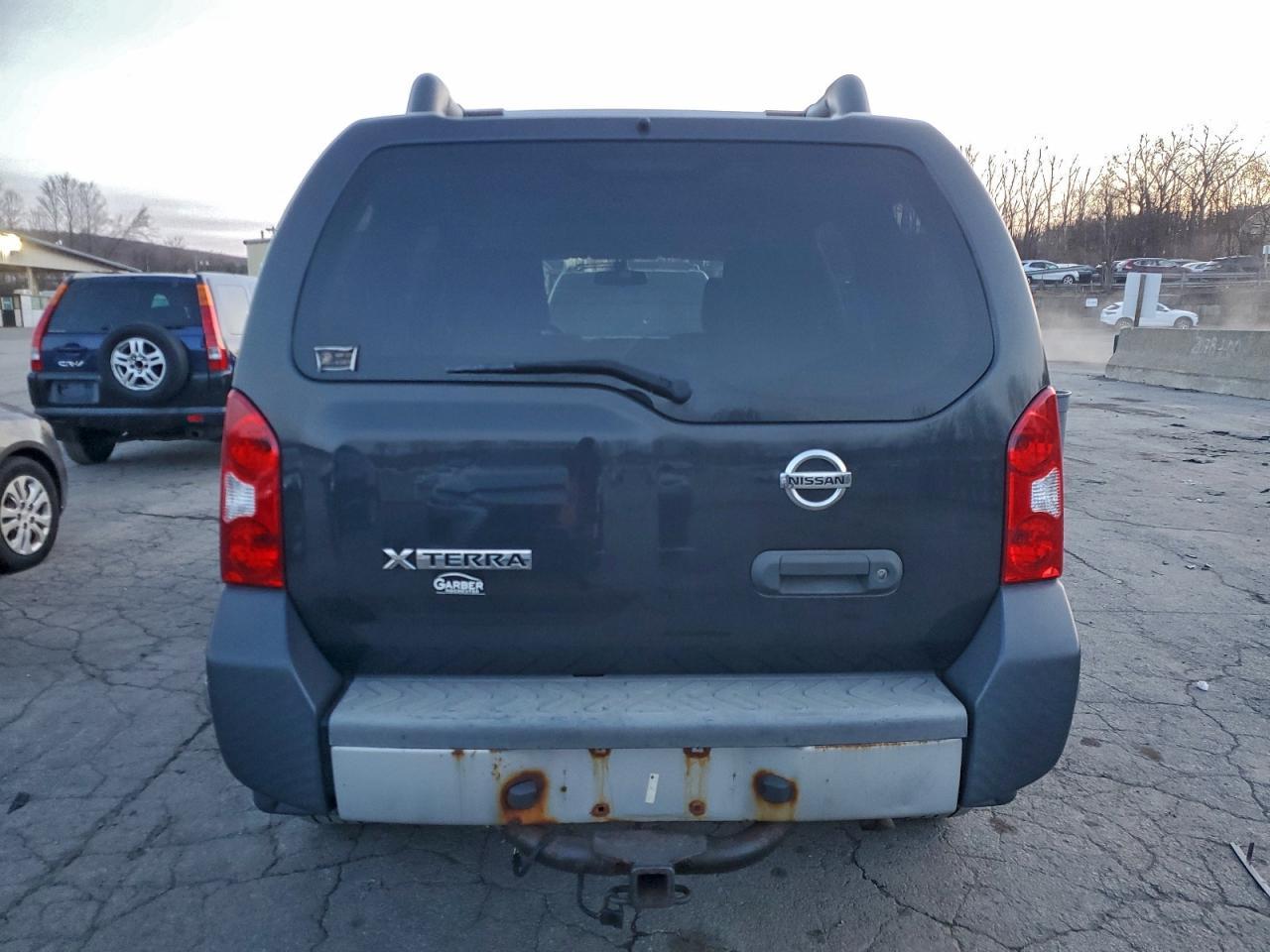 2012 Nissan Xterra Off Road - Image 6