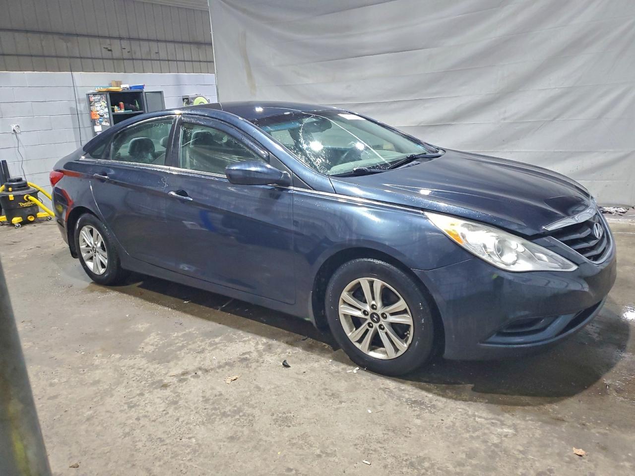 2012 Hyundai Sonata Gls - Image 4